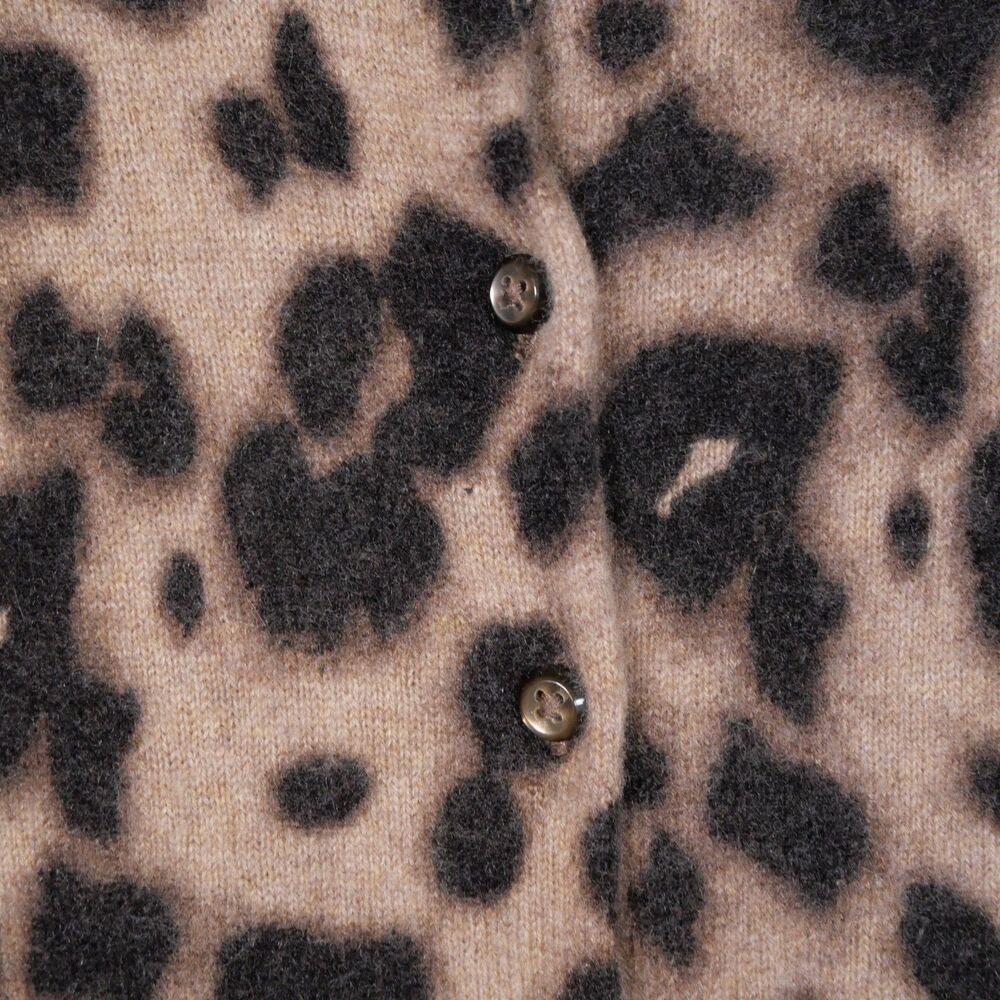 Apt 9 Leopard Print Cashmere Sweater Soft Layering Capsule Wardrobe Trendy - Picture 8 of 8